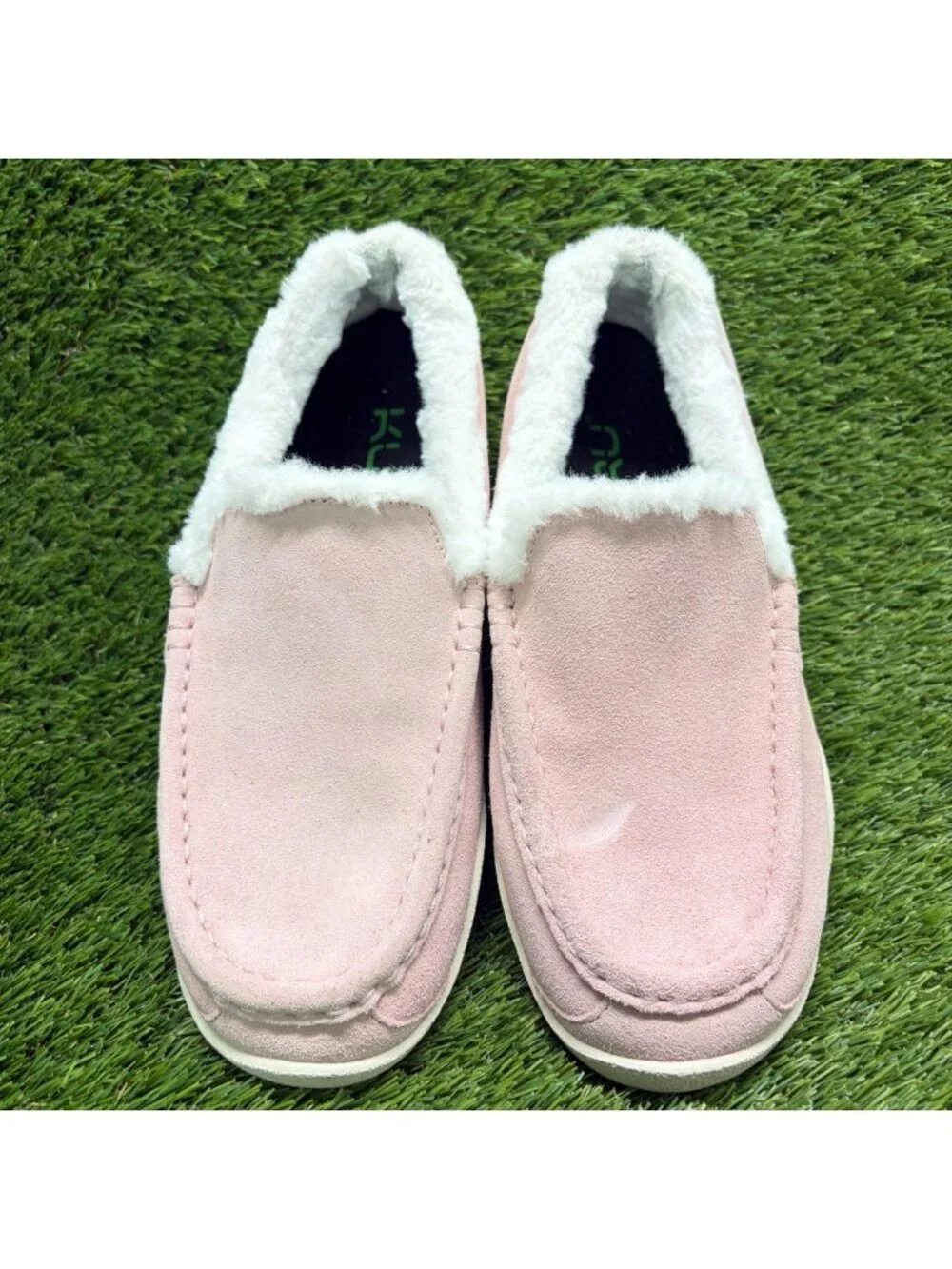 Kuru Loft Womens Size 10 Pink White Casual Moccasin Slip On Suede Slippers Shoes